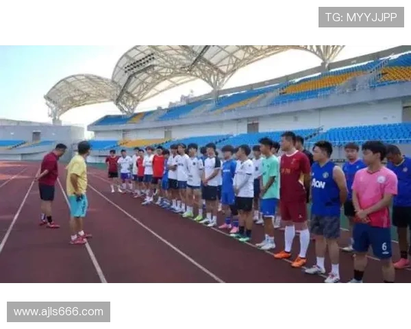 邵阳市创业商会助威“湘超”邵阳队对战长沙队